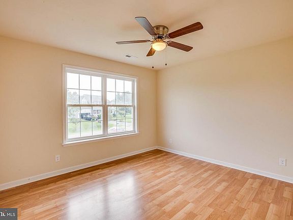 2nd image of 12203 Stonehenge Dr