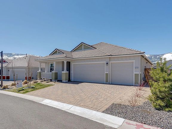 2nd image of 8376 Castletroy Dr