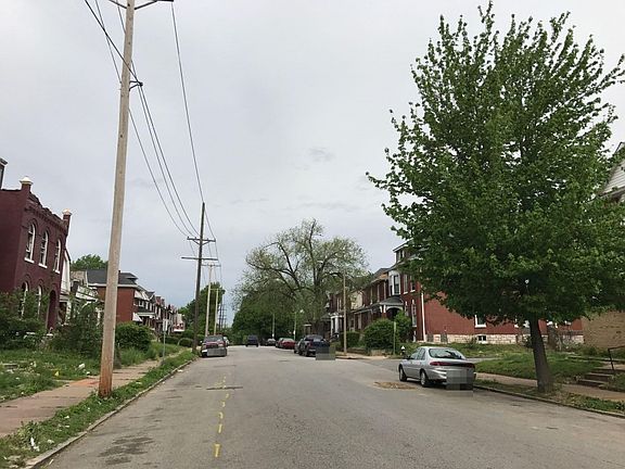 5th image of 4417 Ashland Ave