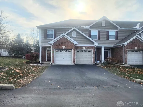 4381 Straight Arrow Rd, Dayton, OH 45430