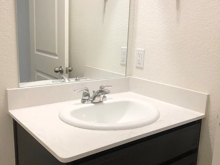 921 Bois D Arc Ln — Photo 21