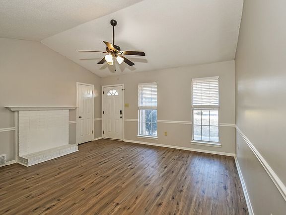 5th image of 3700 Ramblewood Dr