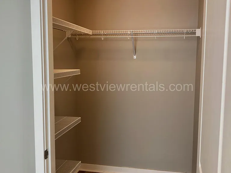 1010 Railroad Ave — Photo 229