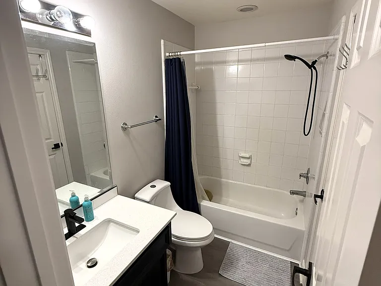 2248 La Branch St — Photo 22