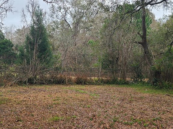 5th image of 21324 Canal Dr