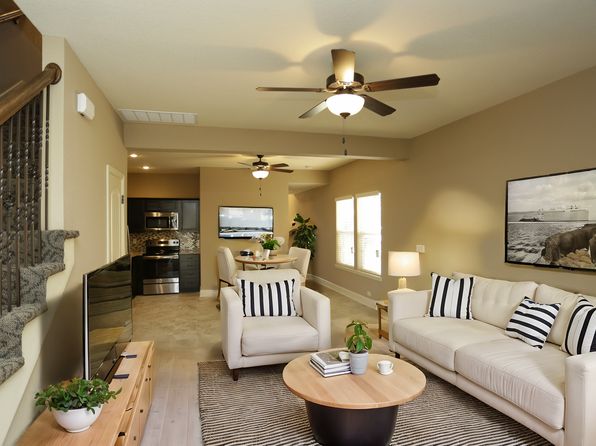 2137 SW Timbertrace Ln