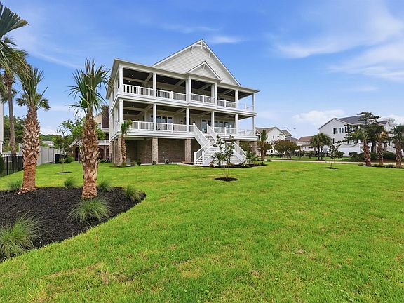 4th image of 1005 North Ocean Blvd.