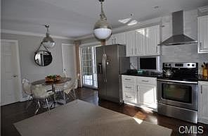 3rd image of 55 Forest Street
