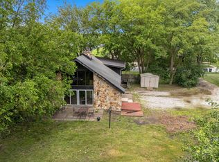 2903 172nd St, Lansing, IL 60438
