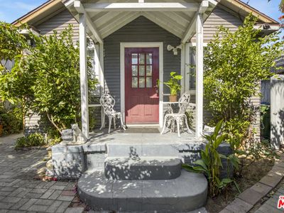 6431 Dix St, Los Angeles, CA, 90068