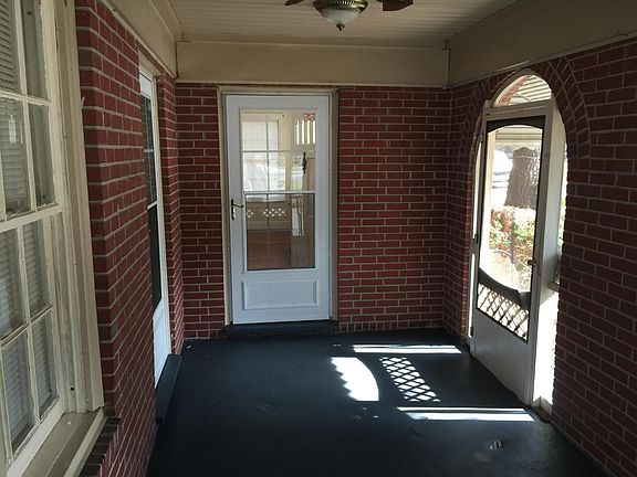 Screened Front Porch