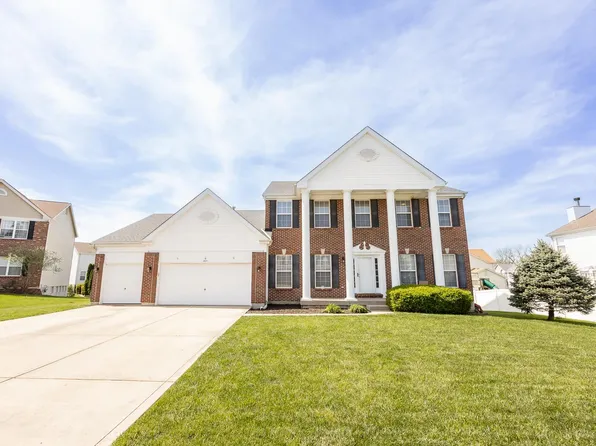 925 Charterview Ct, Shiloh, IL 62221