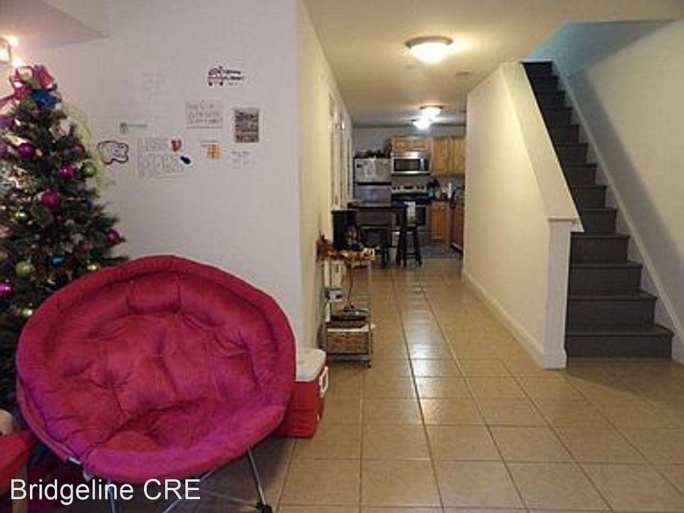 1st image of 1525 N 17th St APT 1