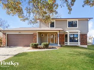 827 Summerview Dr, Saint Charles, MO 63304