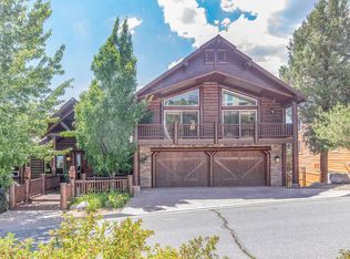 426 Starlight Cir, Big Bear Lake, CA 92315
