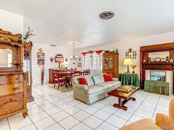 2nd image of 7031 Miami Lakeway S