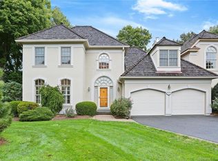 144 Stillson Rd #144, Fairfield, CT 06825