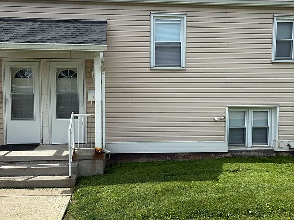 5th image of 100-41B Midland Heights Cir #B