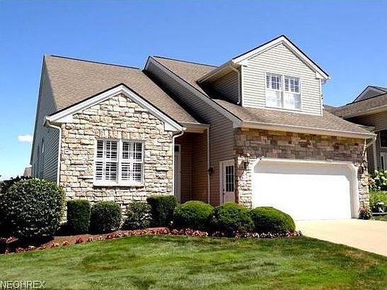1st image of 319 Cobblestone Dr