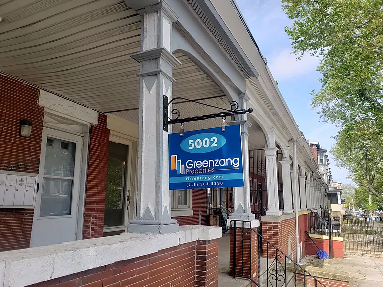 5002 Walnut Street — Photo 9