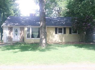 36 Joyce St, Bloomfield, CT 06002