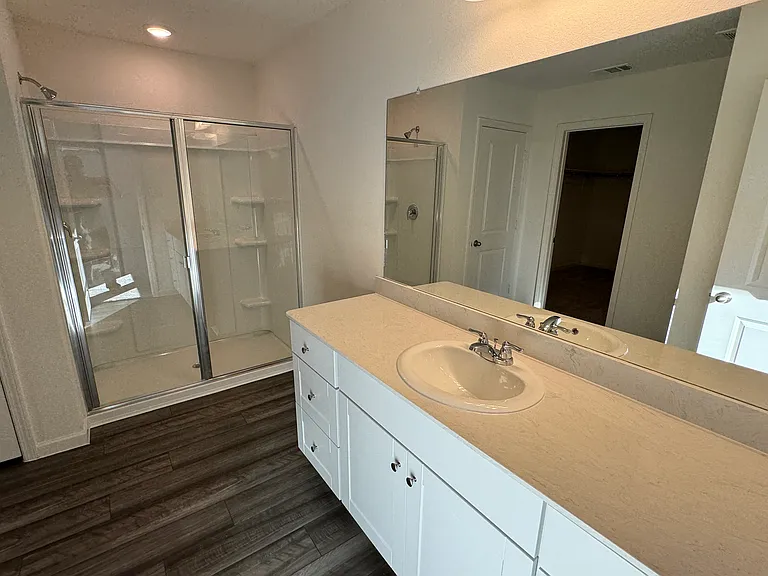 219 Savannah Way — Photo 27