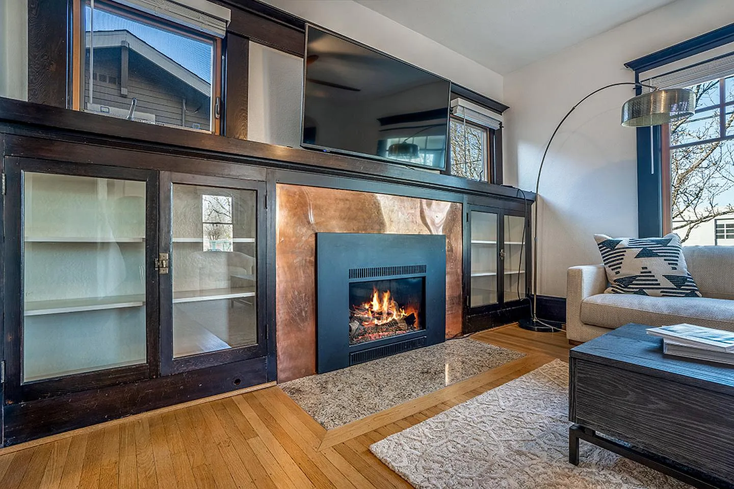 Stunningly updated Westmoreland home by Reed College — Photo 3