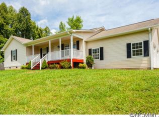 18 Dogwood Rdg, Candler, NC 28715