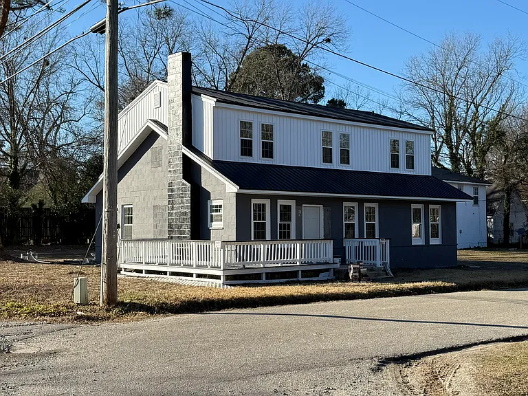 221 E Plank Rd — Photo 38