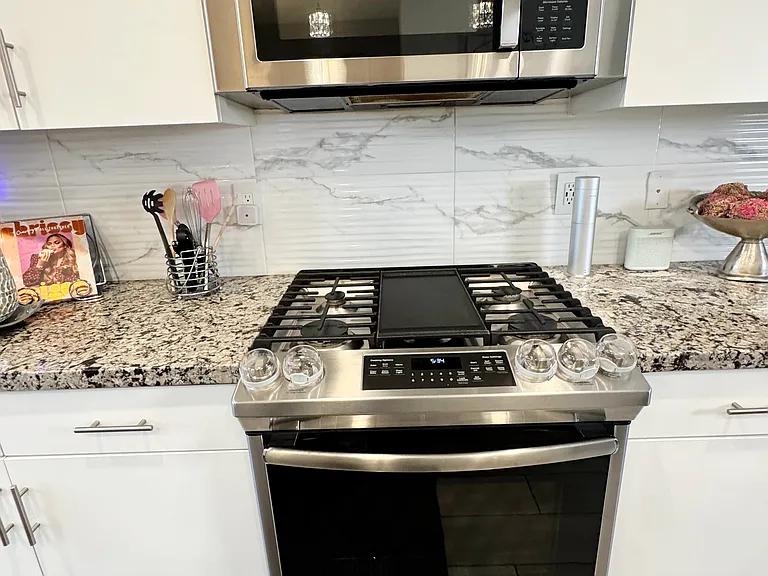 19547 W Cardigan Dr — Photo 15