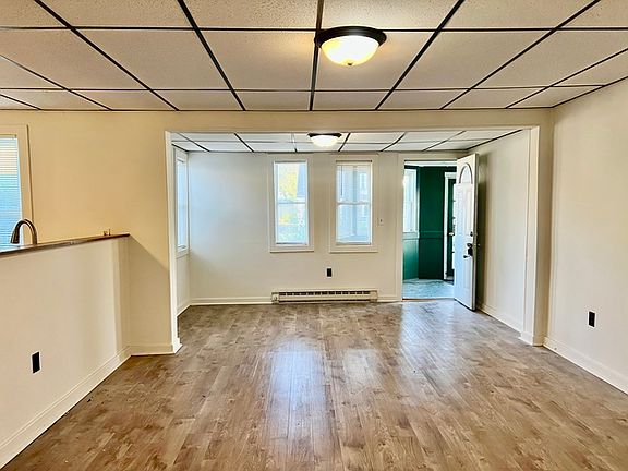 3rd image of 39 E Church St #1E