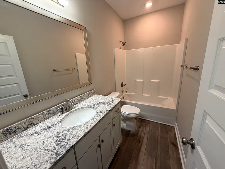 764 Ruskin Dr — Photo 13