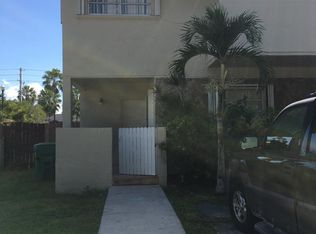 9203 SW 204th Ter, Cutler Bay, FL 33189