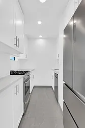 345 East 52nd Street