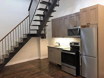 Rented by Key Choice Realty Advisors LLC