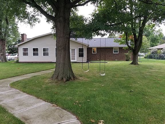 3rd image of 521 Church Hill Dr