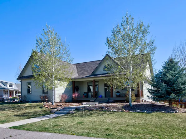 10 Maverick Ct, Gypsum, CO 81637