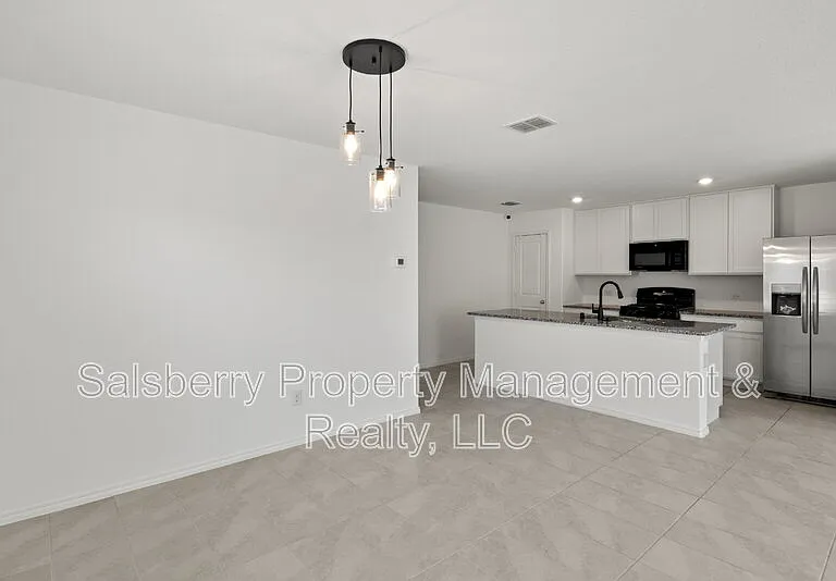 11807 Marcellus Way — Photo 15