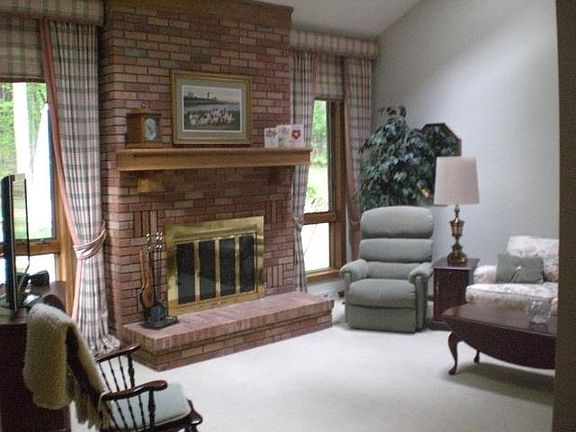 5th image of 6 Buckingham Ct