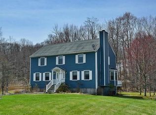 44 Pheasant Ln, Ridgefield, CT 06877