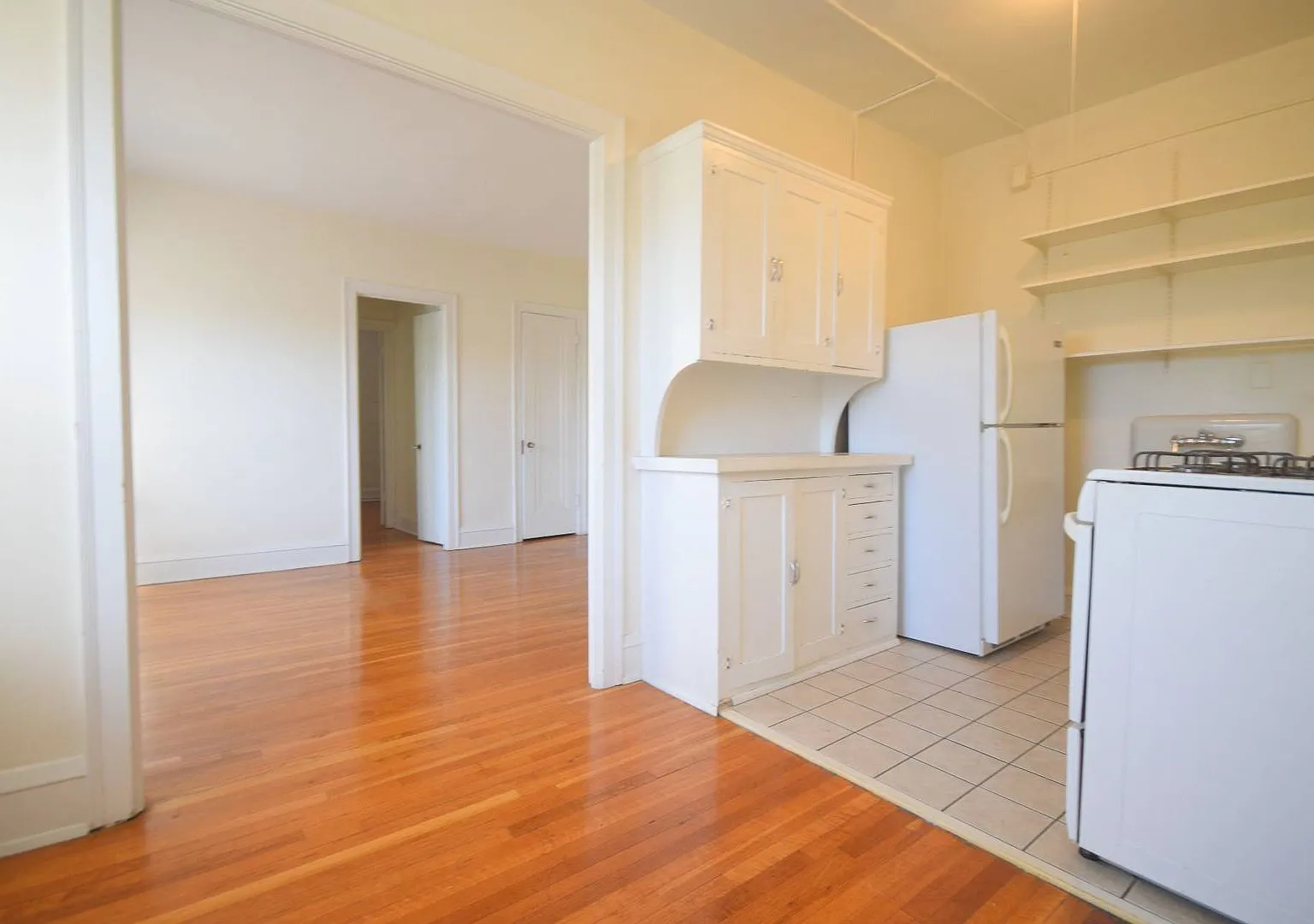 2310 Harriet Ave S — Photo 2