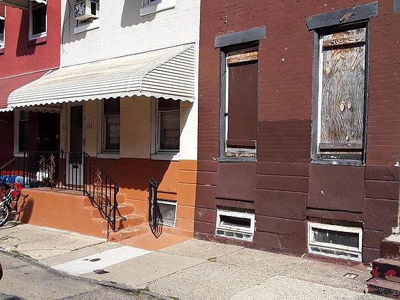 2nd image of 1315 W Wishart St