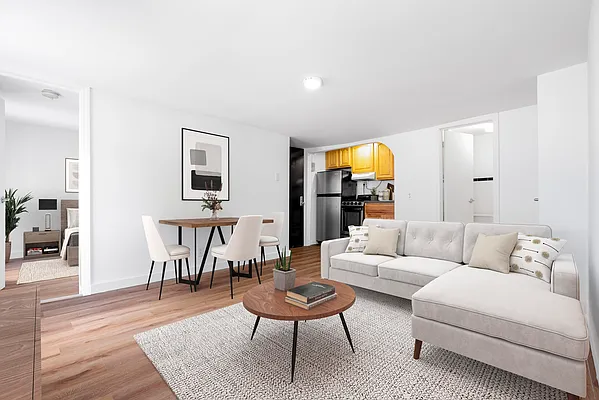 Rented by Platinum Properties | media 8