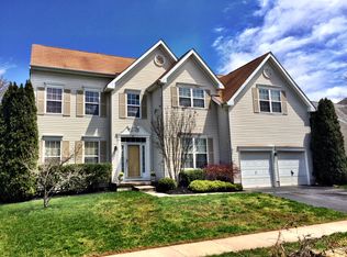 49 Canidae St, Burlington, NJ 08016