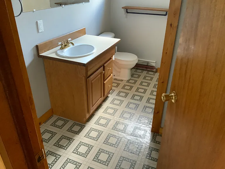 1123 N 21st Street — Photo 30