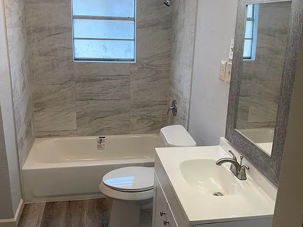 235 E Dalzell St, Shreveport, LA 71104