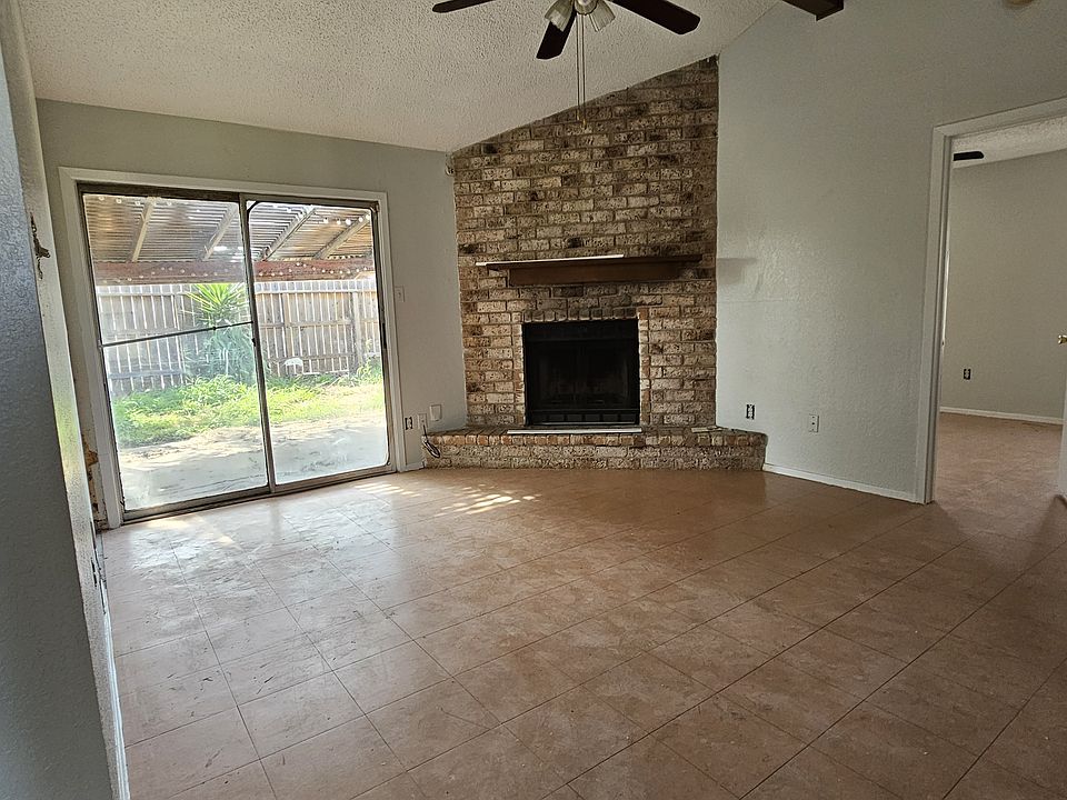 2nd image of 6029 Cresterrace Dr
