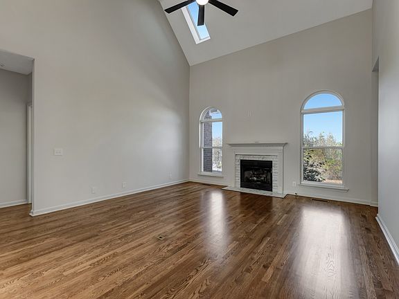 4th image of 1146 Ben Hill Blvd
