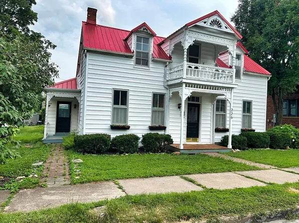 226 W 6th St, Hermann, MO 65041