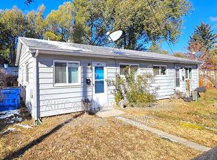 907.5 E 2nd St, Colorado Springs, CO 80907